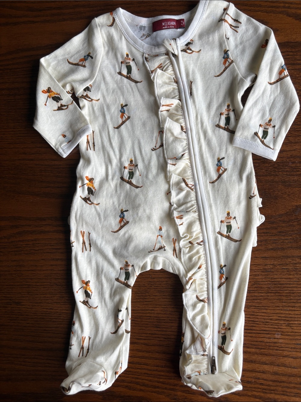 Milkbarn ivory skier pattern ruffled baby sleeper/onesie NWOT